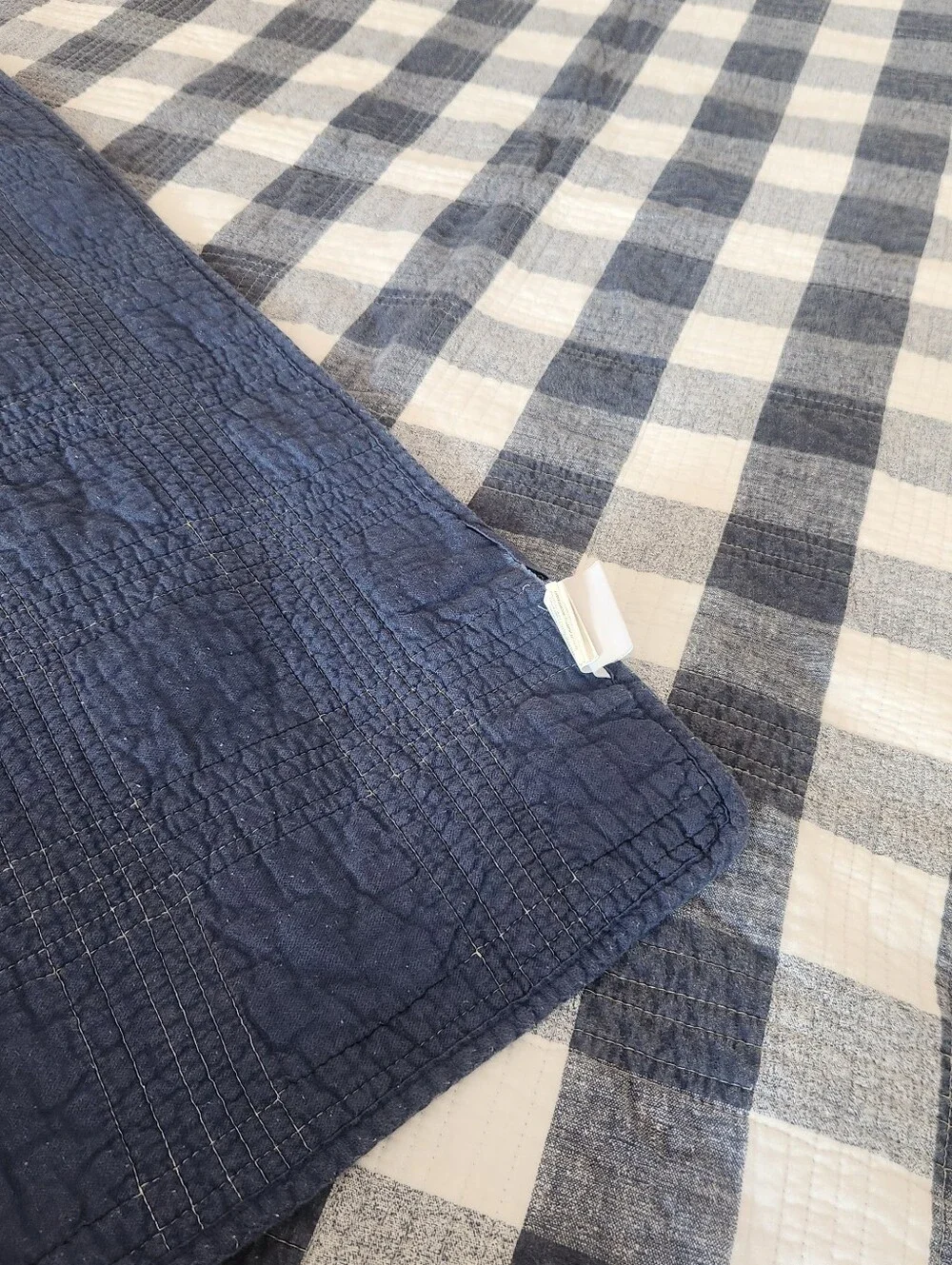 EDDIE BAUER Quilt Full Queen 1 Sham Blue Plaid Reversible Cotton Cottage Home